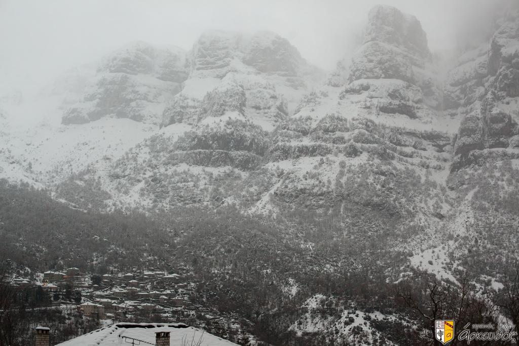 Arkefthos Mountain Hotel Papigko Exterior photo