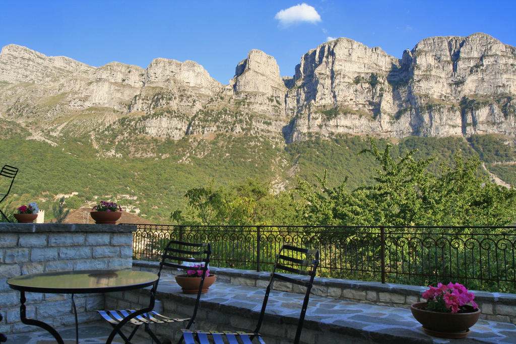 Arkefthos Mountain Hotel Papigko Exterior photo